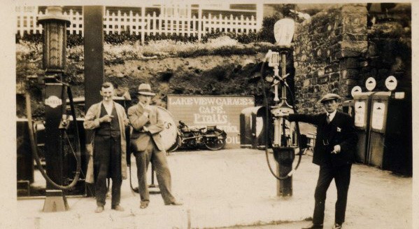 Blue Collar 1920s Fashion For Men