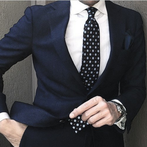 Blue Dot Tie Attractive Male Navy Blue Suit Styles