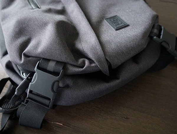 Bottom Buckles Chrome Industries Summoner Backpack