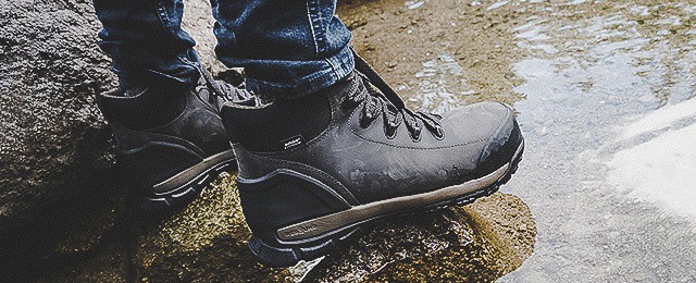 Brown Mens Bogs Foundation Mid Leather Composite Toe Boots Review