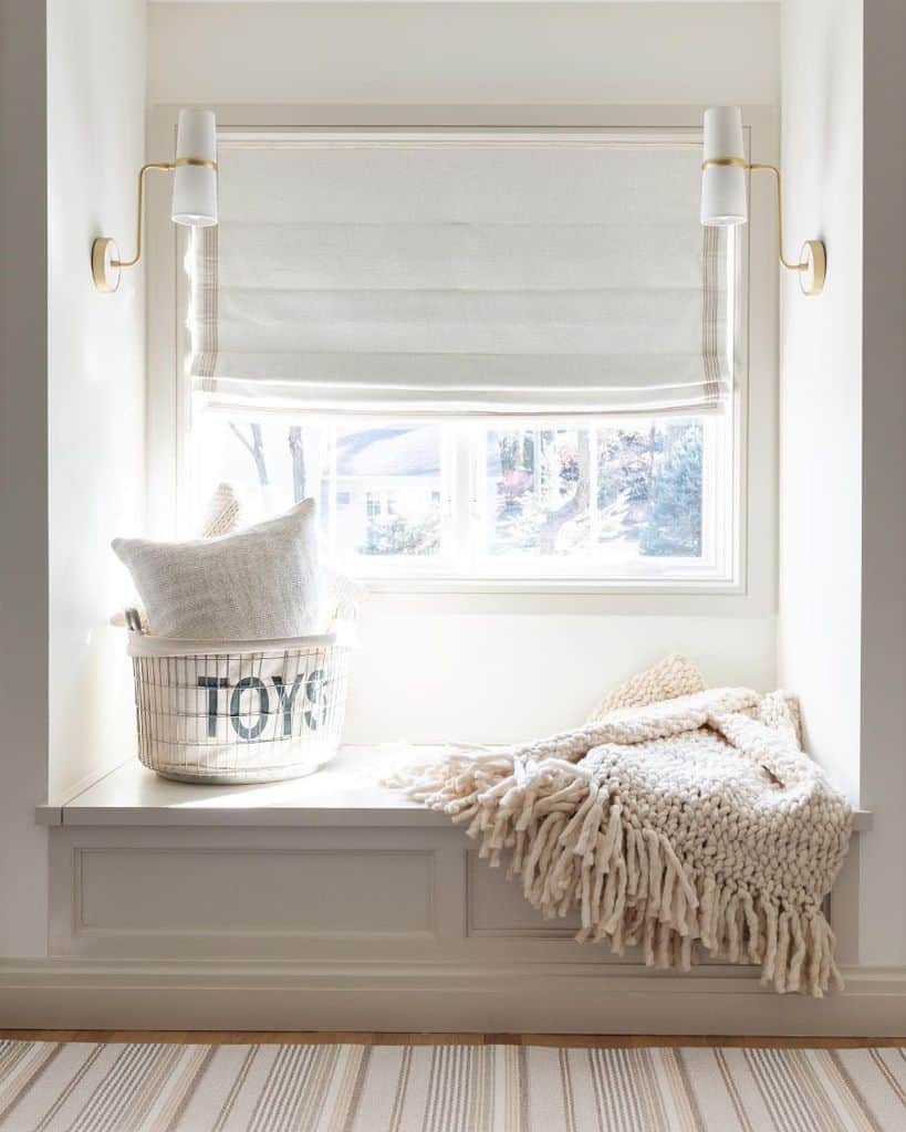 farmhouse style reading nook bay window 