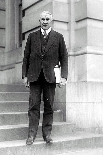 Business Attire 1920s Fashion For Men