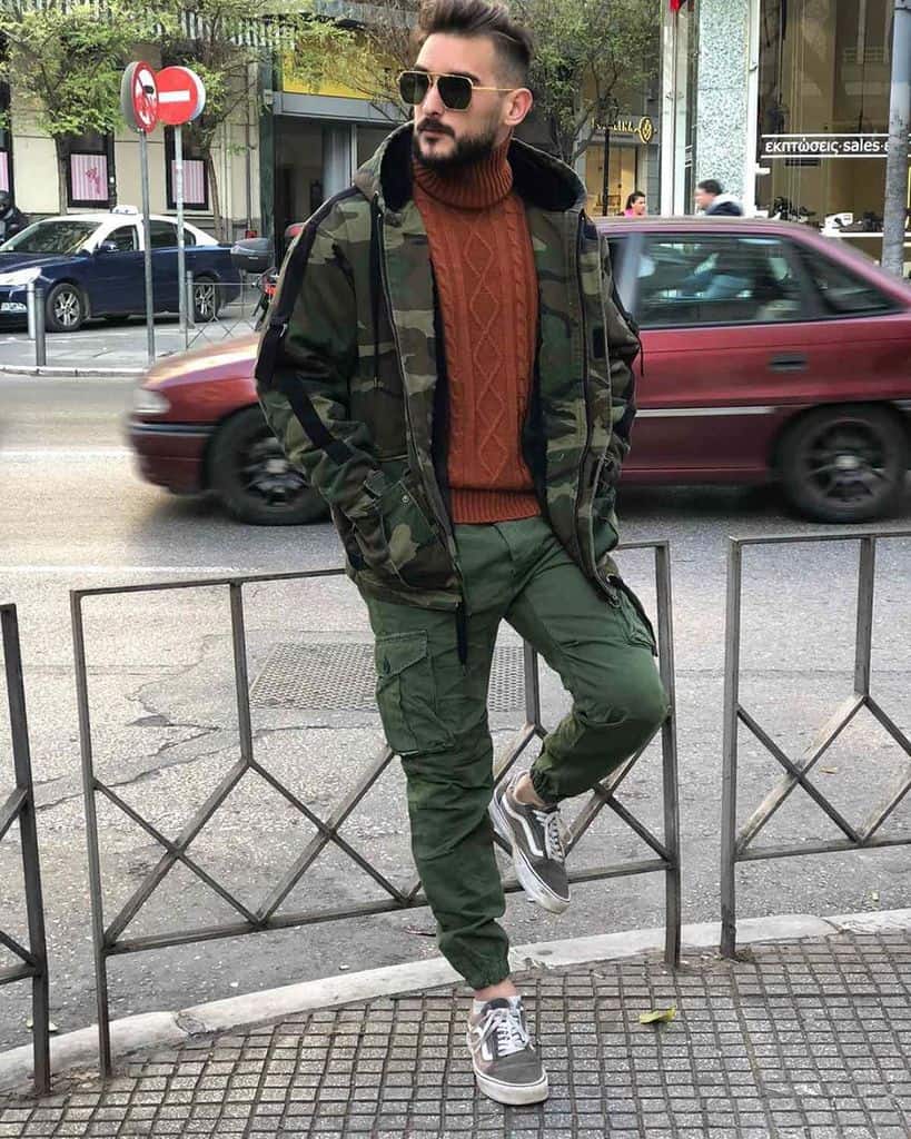 Casual Cargo Green Pants Outfit