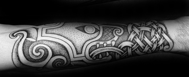 Celtic Wolf Tattoo Designs For Men