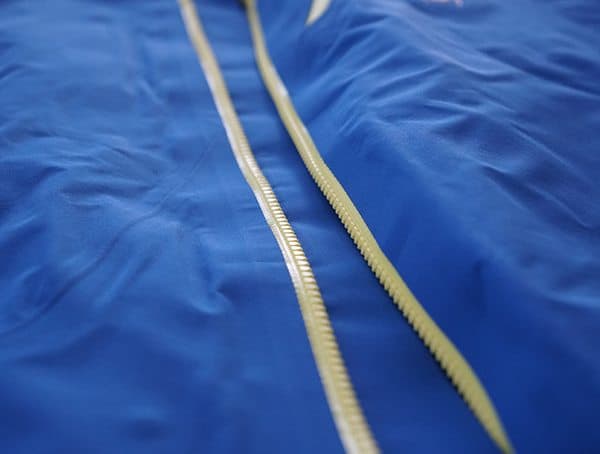 Center Chest Zipper Detail Mens Ski Jackets Spyder Eiger Shell