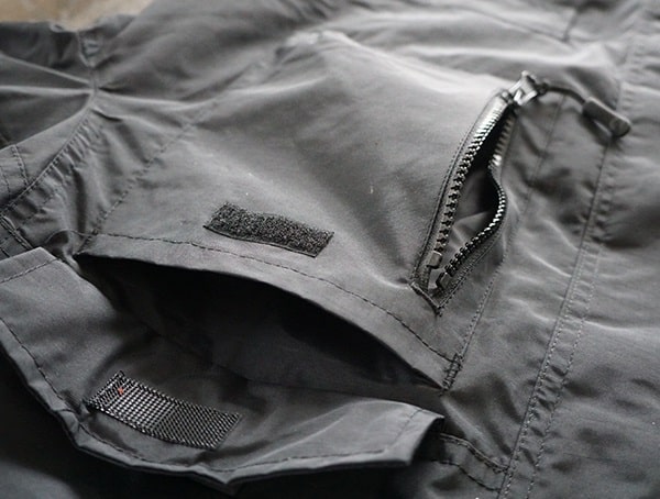 Chest Pocket Gobi Heat Shift 5 Zone Heated Snowboarding Jacket For Men