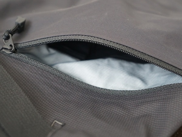 Chest Pocket Open The North Face Fuse Brigandine Mens Black Bib