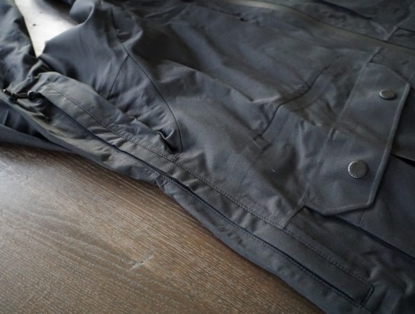 Chrome Industries Storm Seeker Shell Ms Breathable Air Vents On Side Of Jacket