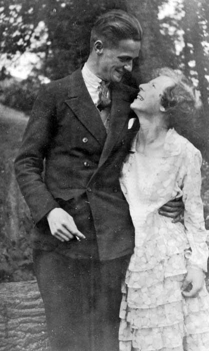 Classic 1930s Mens Hair Medium Length Slicked Back