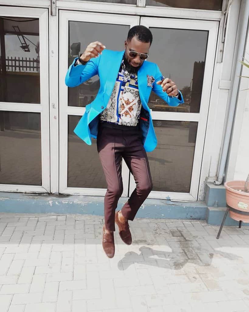 Classic Mens Wear Suit Style