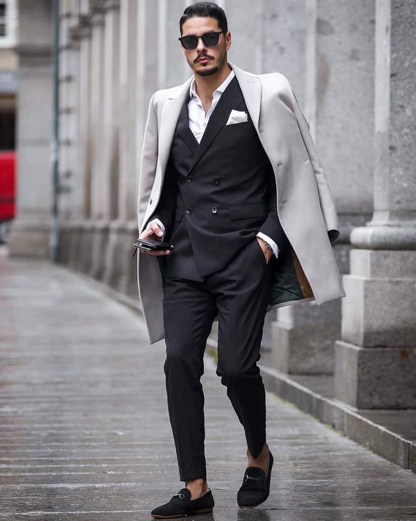 Classy Double Breasted Suit Outfit