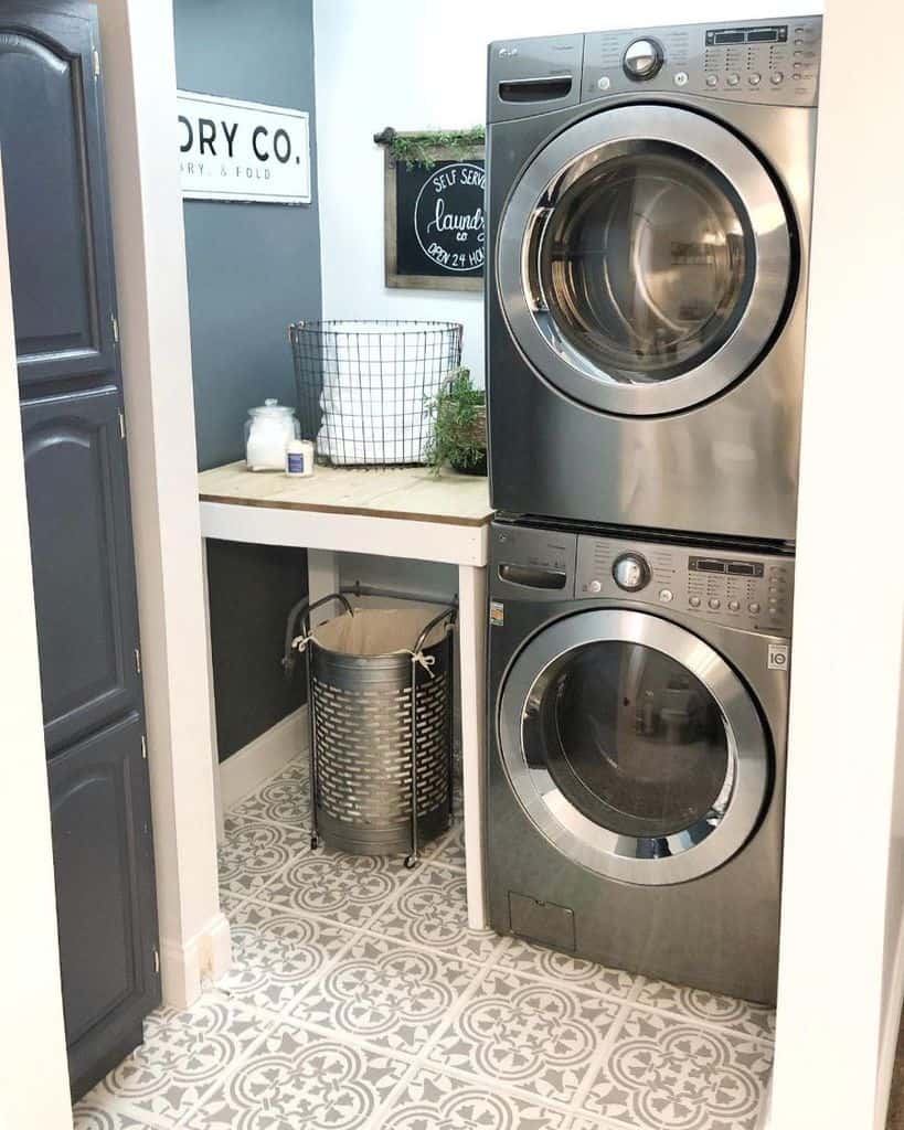 closet laundry room storage ideas 