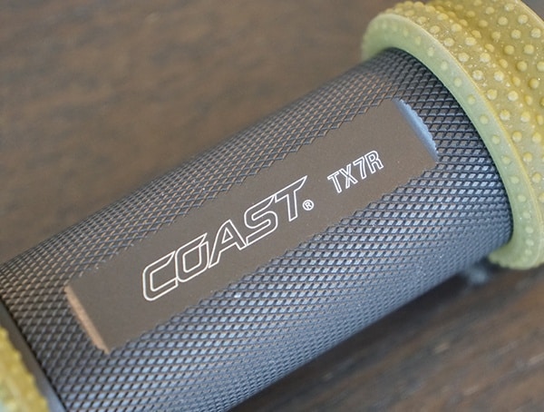 Coast Tx7r Flashlight Metal Construction Detail