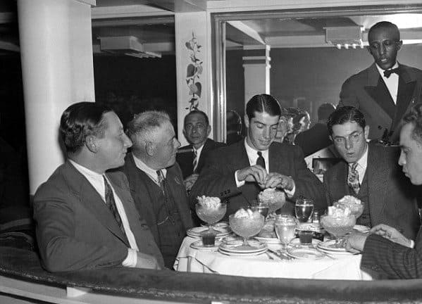 Cool 1920s Mens Fashion