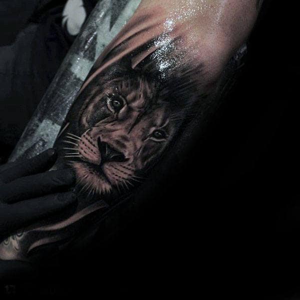 Cool Lion Head Guys Realistic Tattoo On Forearm