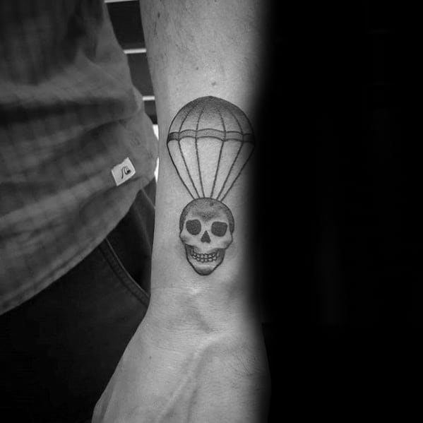 Cool Male Old School Traditional Small Skull Parachute Forearm Tattoo Designs