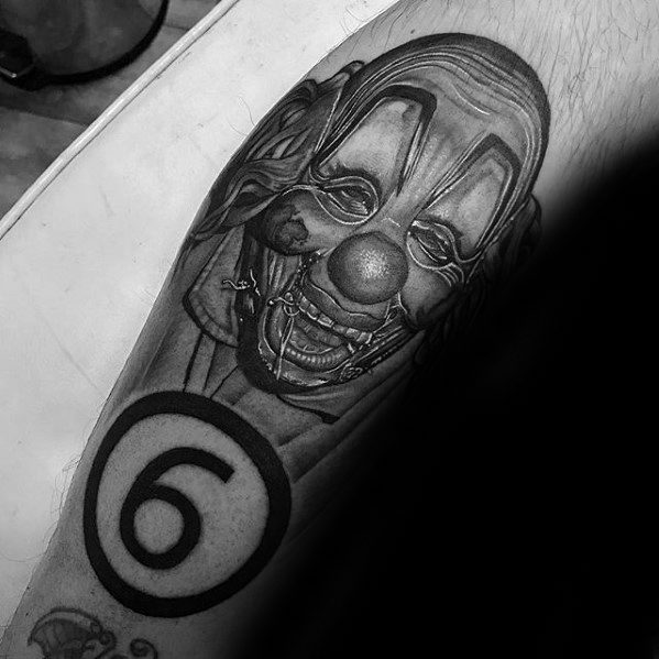 Cool Male Slipknot Tattoo Designs On Leg