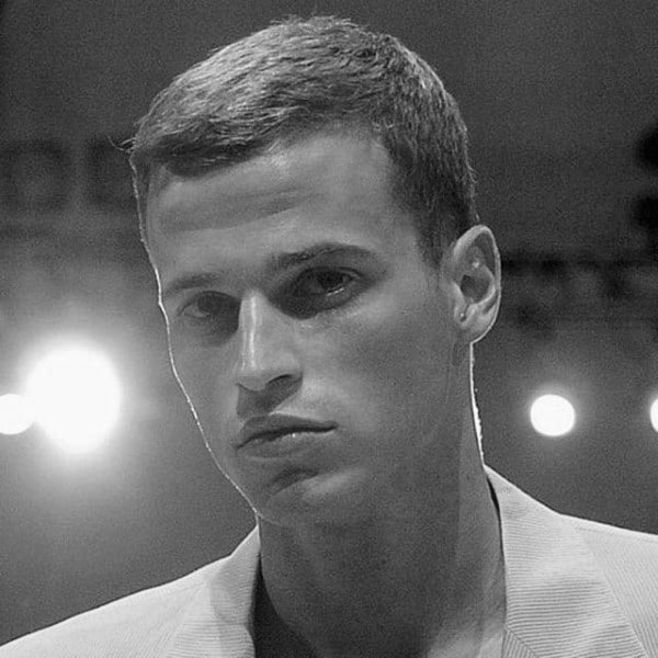 Cool Mens Classic Ivy League Haircut