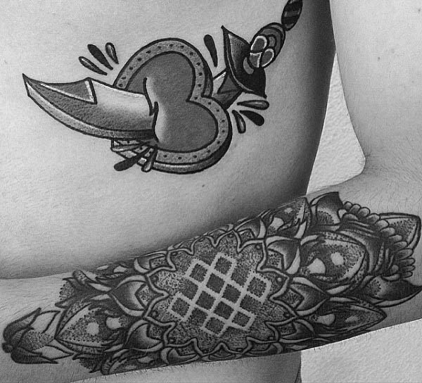 Cool Mens Flortal Endless Knot Forearm Tattoo