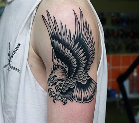 Cool Men's Roman Eagle Tattoo