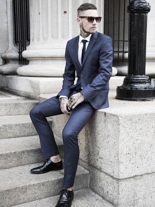 Cool Outfit Ideas For Men With Navy Blue Suit Black Shoes And Tie
