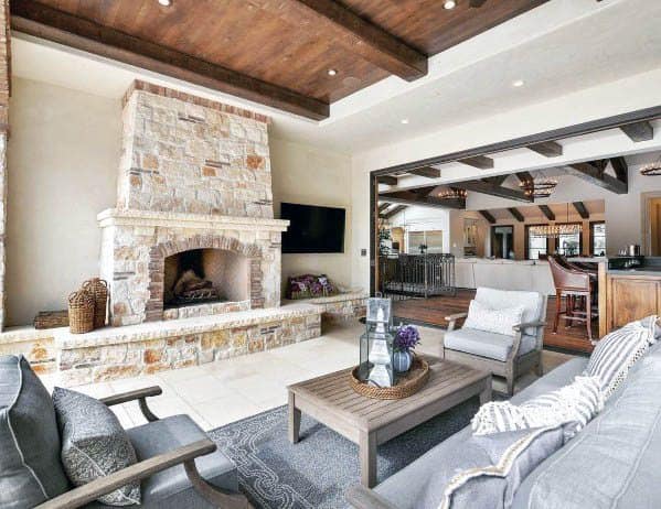 exposed ceiling beams