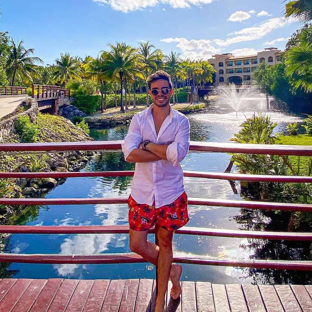 Cool Plain White Outfit