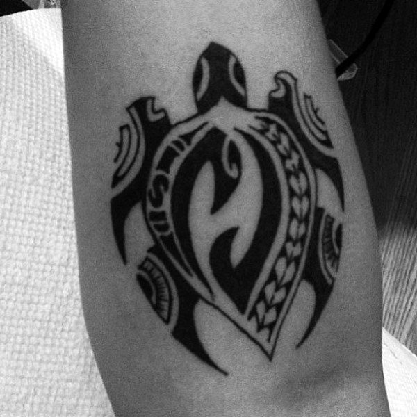 Cool Small Inner Forearm Mens Tattoo Of Tribal Turtle