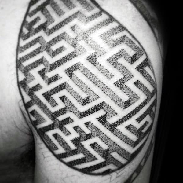 Creative 3d Dotwork Maze Shoulder Tattoos For Men
