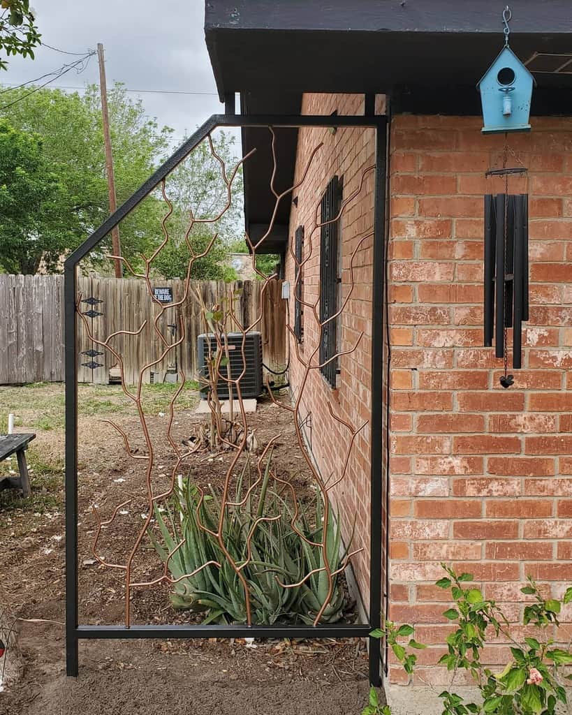 creative garden trellis backyard blue birdhouse wind chime