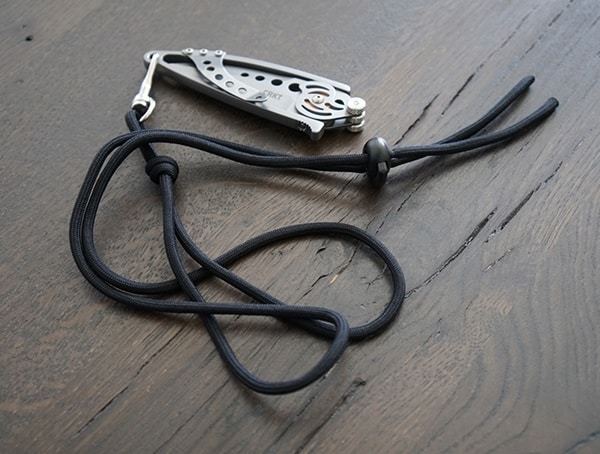 Crkt 5102n Snap Lock Knife With Lanyard Attached