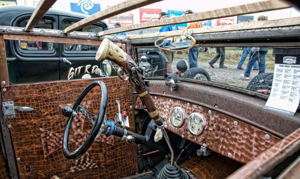Crocodile Rat Rod Dash Interior Designs