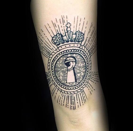 Crown With Keyhole Mens Woodcut Tattoo Designs On Arm