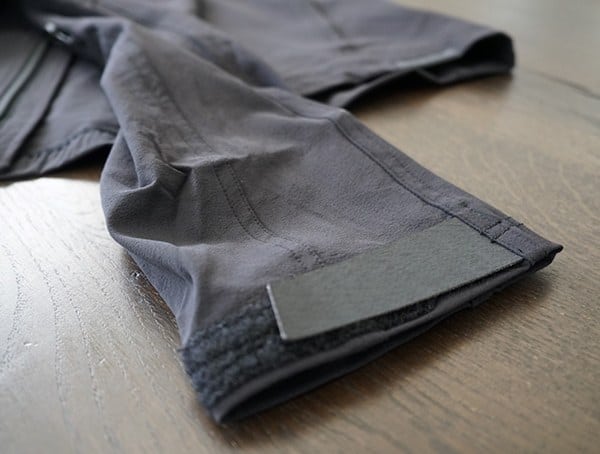 Cuff Velcro Detail Beyond Clothing Velox Light Softshell Mens Jackets For Warm Weather