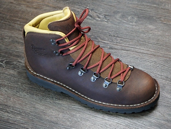 Danner Mountain Pass Boots Reviews