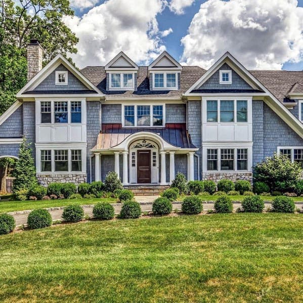 hedge-lined driveway