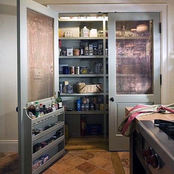large double door pantry with screen 