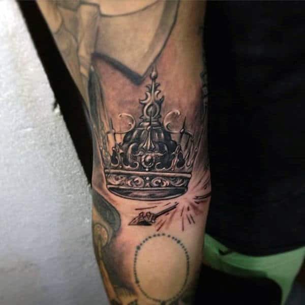 Detailed Crown Tattoo For Men On Legs