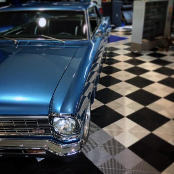 Diamond Checkered Garage Flooring Ideas