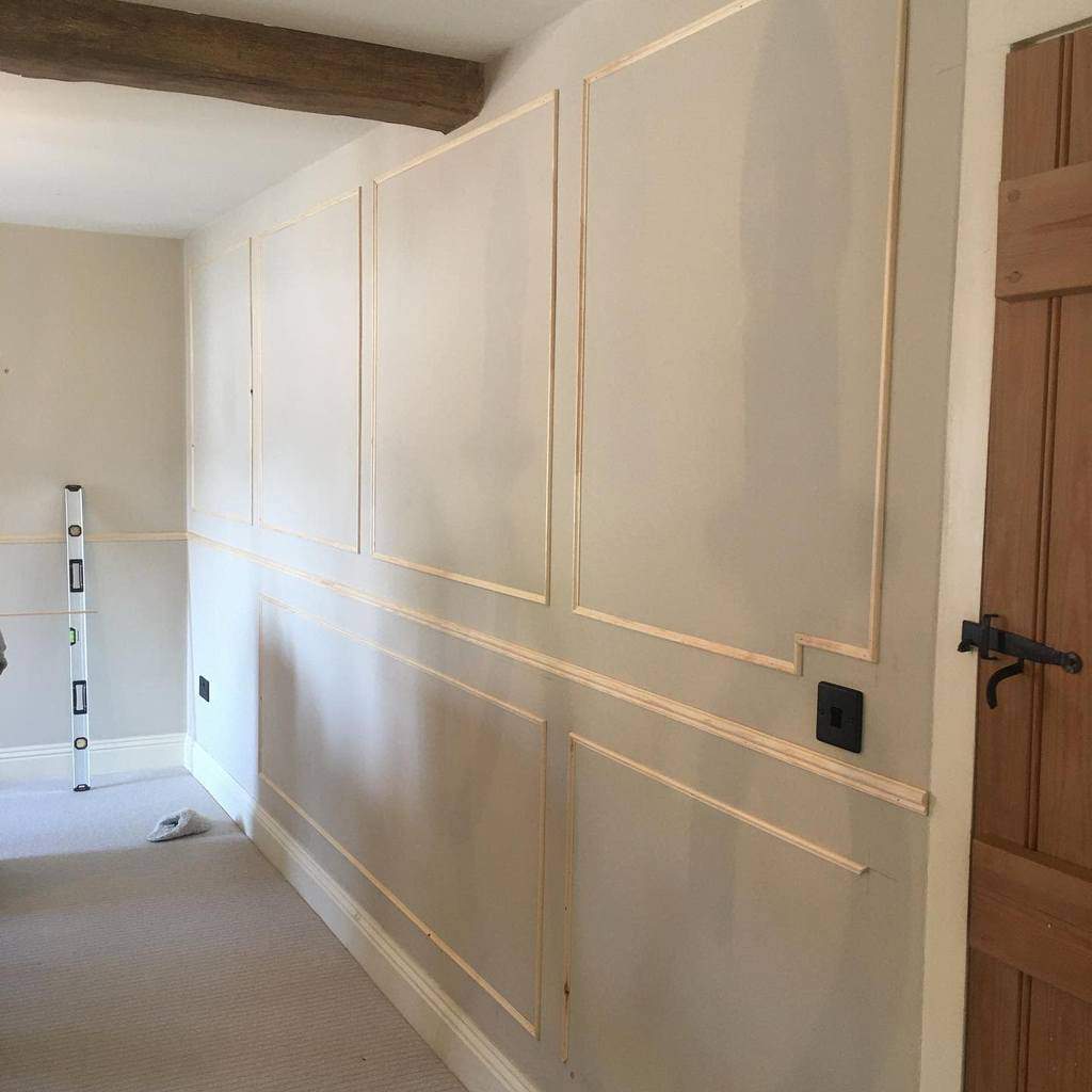 dining room textured wall paneling