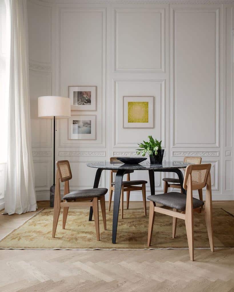 dining table in small space with textured walls