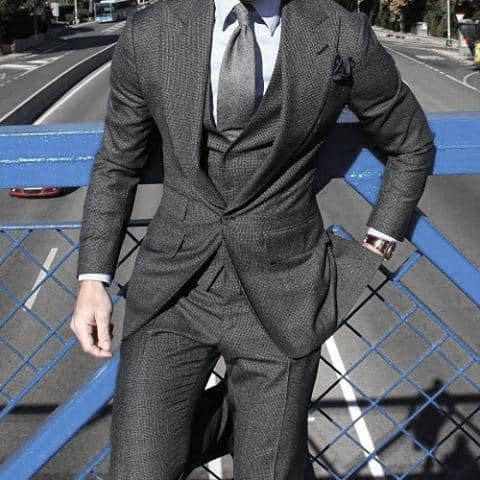 Distinctive Mens Grey Suit Styles With Grey Tie