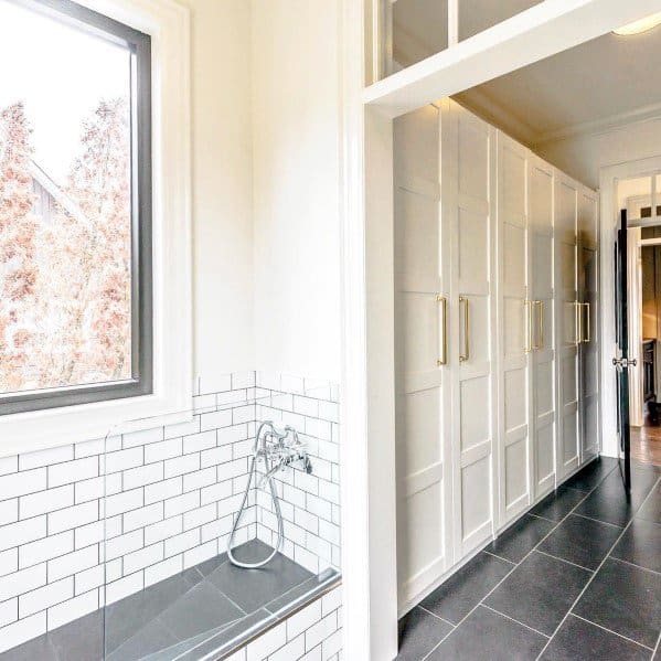 Dog Shower Ideas In Mudroom