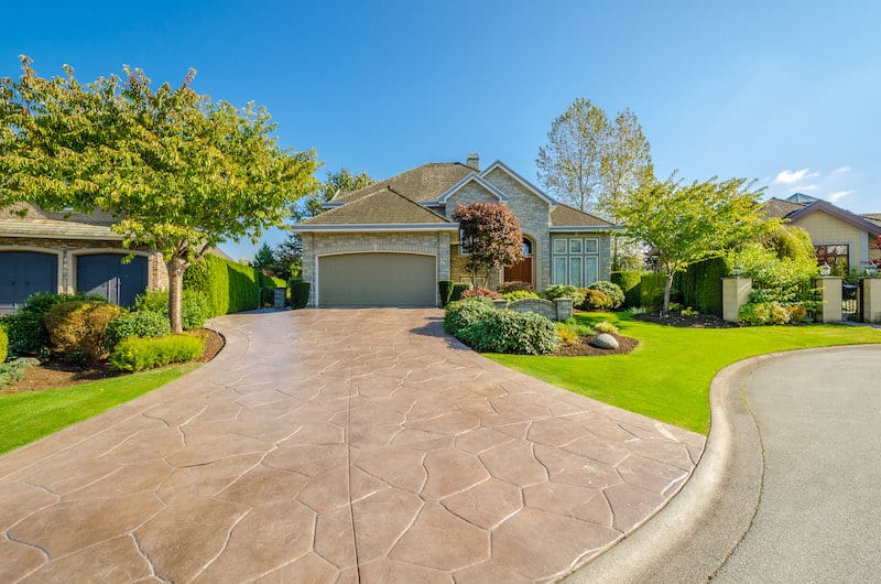 driveway landscaping ideas