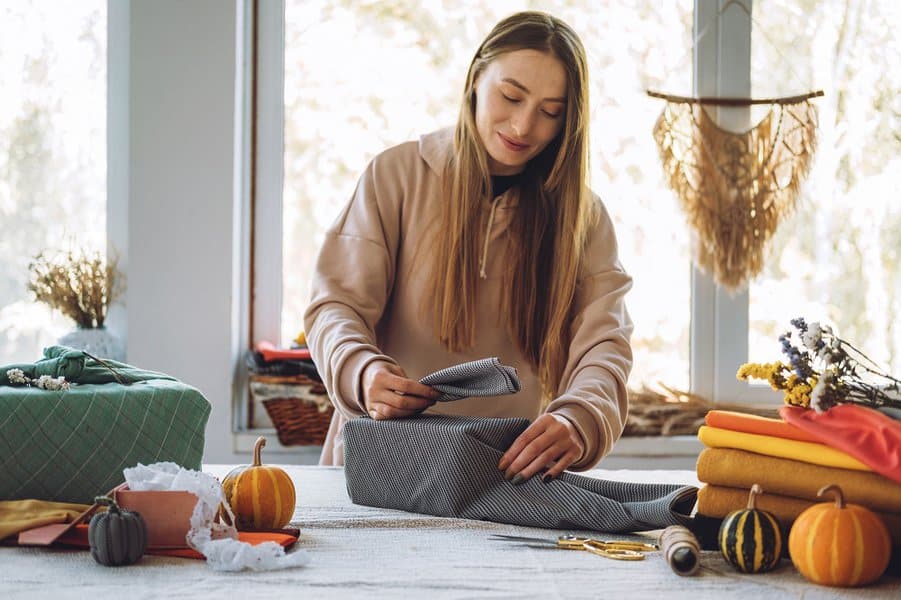 eco-friendly gift wrapping process