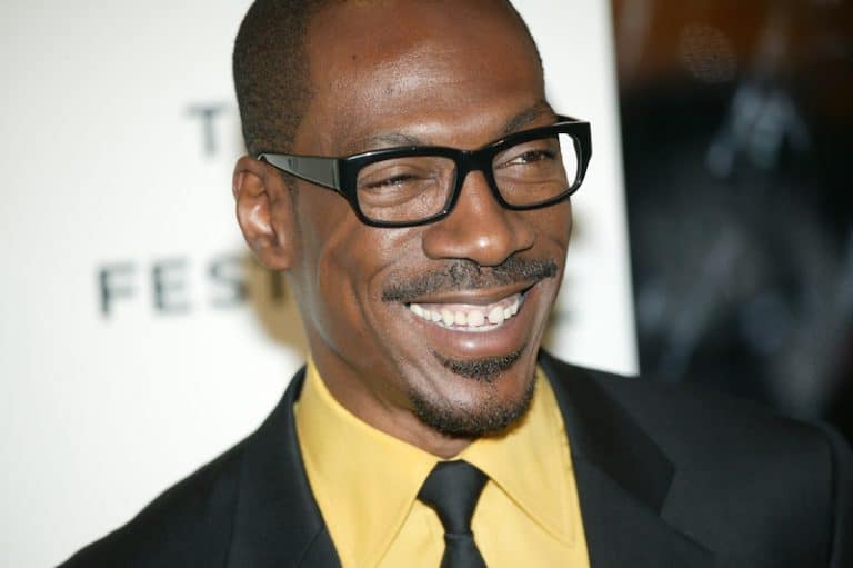 eddie murphy smiling