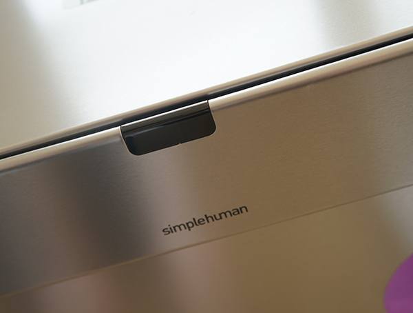 Electronic Voice And Motion Hand Sensor Simple Human Stainless Steel Rectangular Trash Can