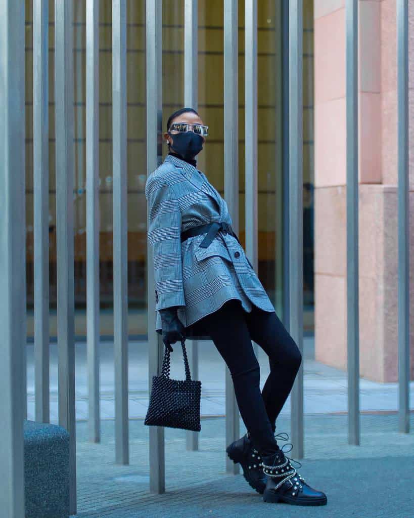 Elegant Facemask Oufit