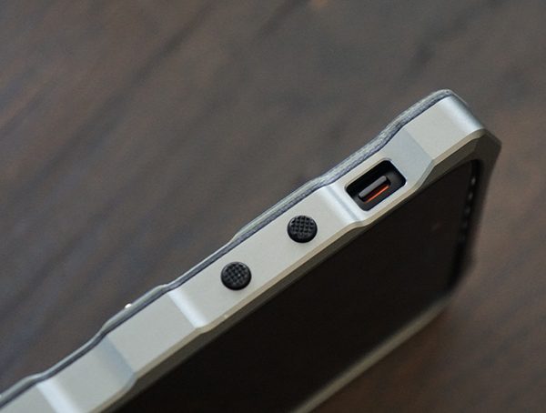 Element Case M7 Iphone 7 8 Od Green Case Button Details