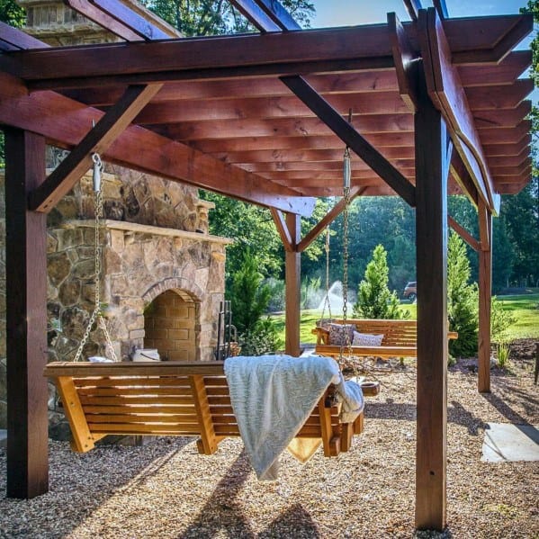 gravel patio with pergola